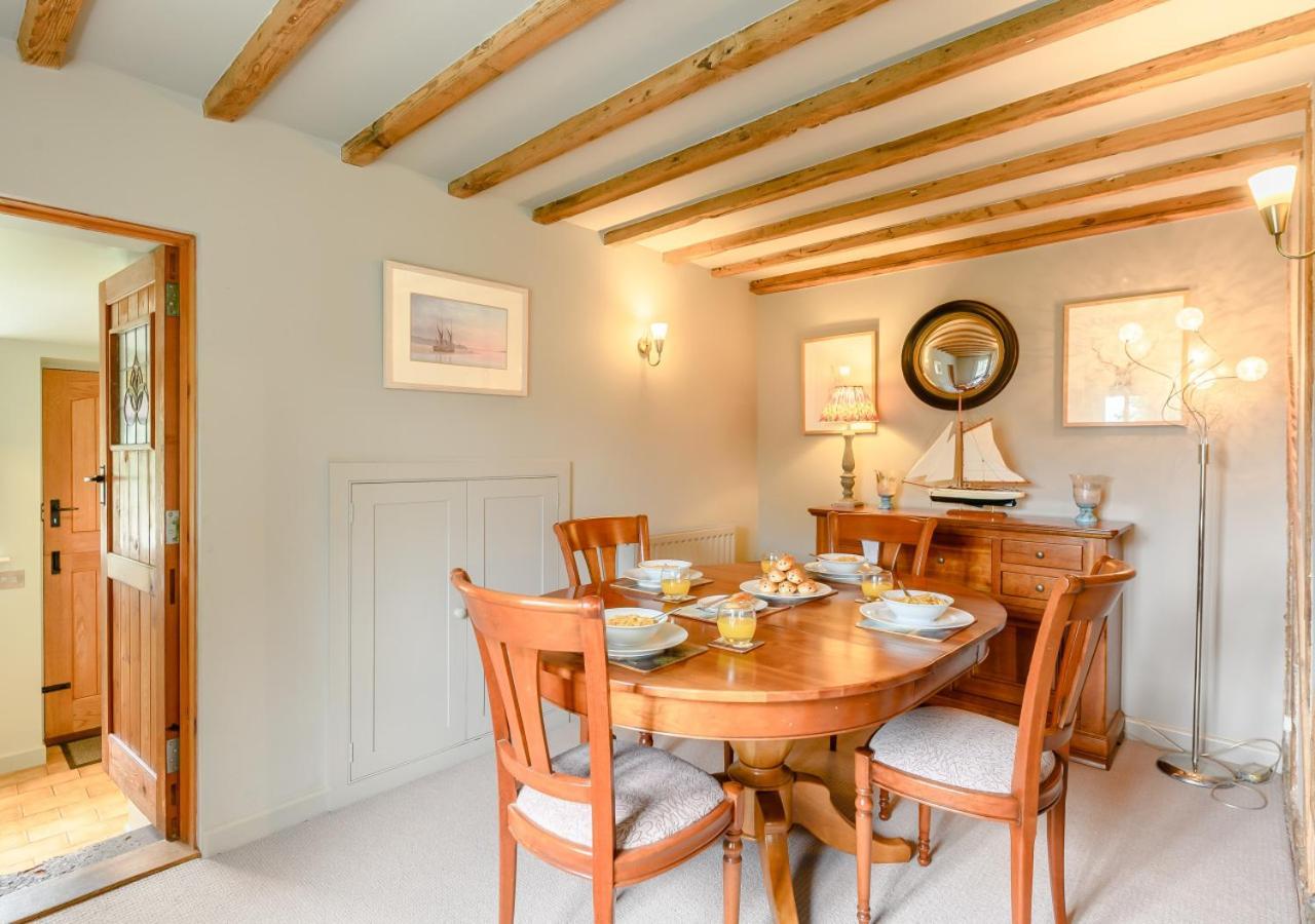 Wisteria Cottage Snape  Экстерьер фото