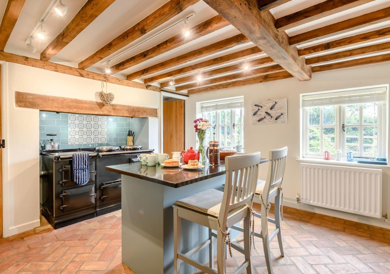 Wisteria Cottage Snape  Экстерьер фото