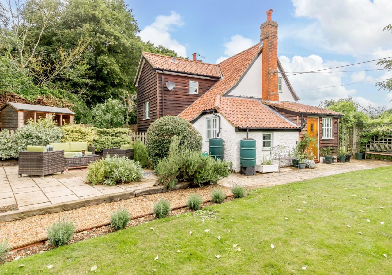 Wisteria Cottage Snape  Экстерьер фото
